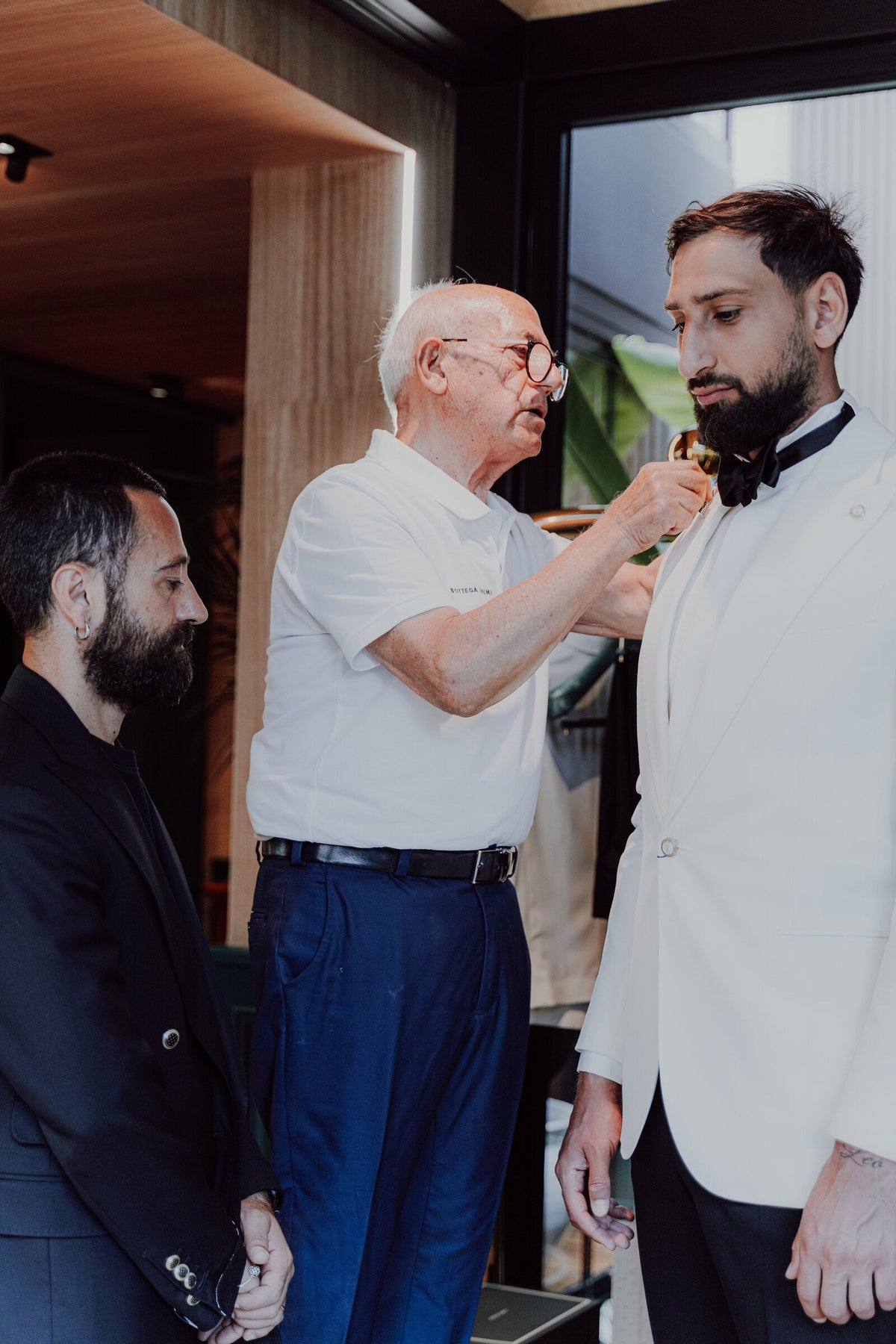 Tre giorni, tre look Bottega Dalmut: l'eleganza di Gianluigi Donnarumma in Puglia