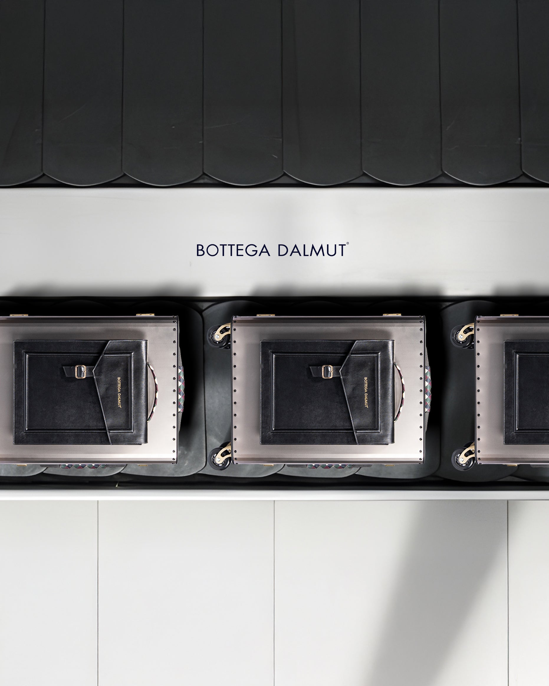 Tank Titanium Cabin Trolley