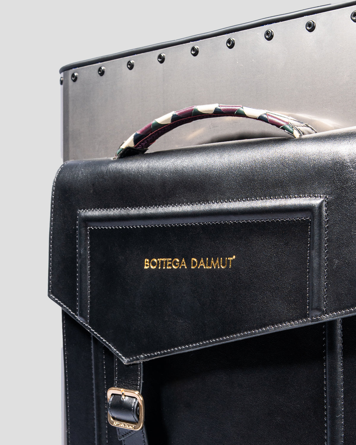 Tank Titanium Cabin Trolley