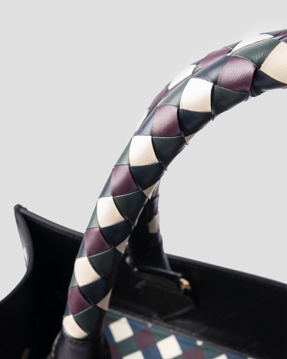 Prima Bag Bossata Nera