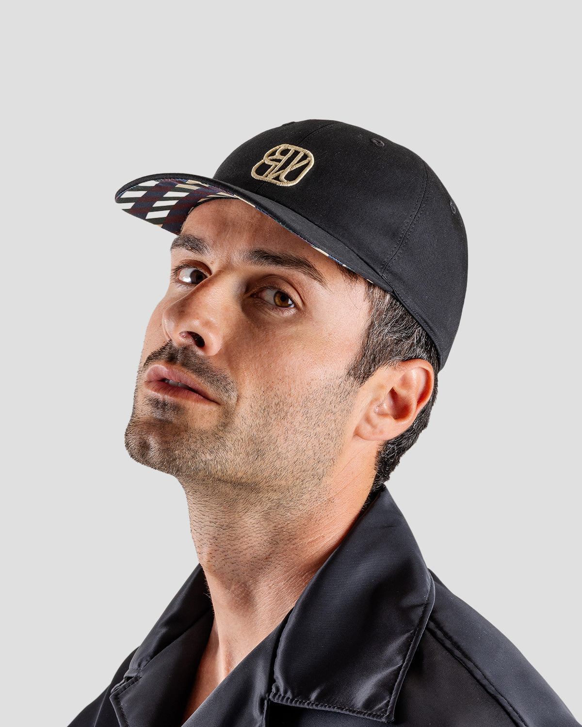 Snapback Nero Monogram