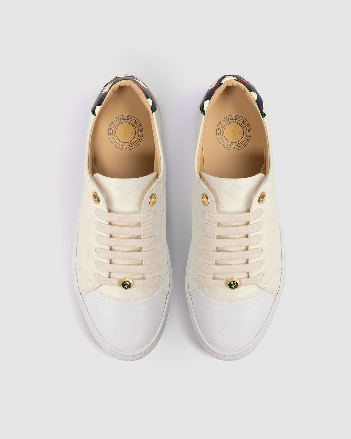 Butterfly Track moccasin
