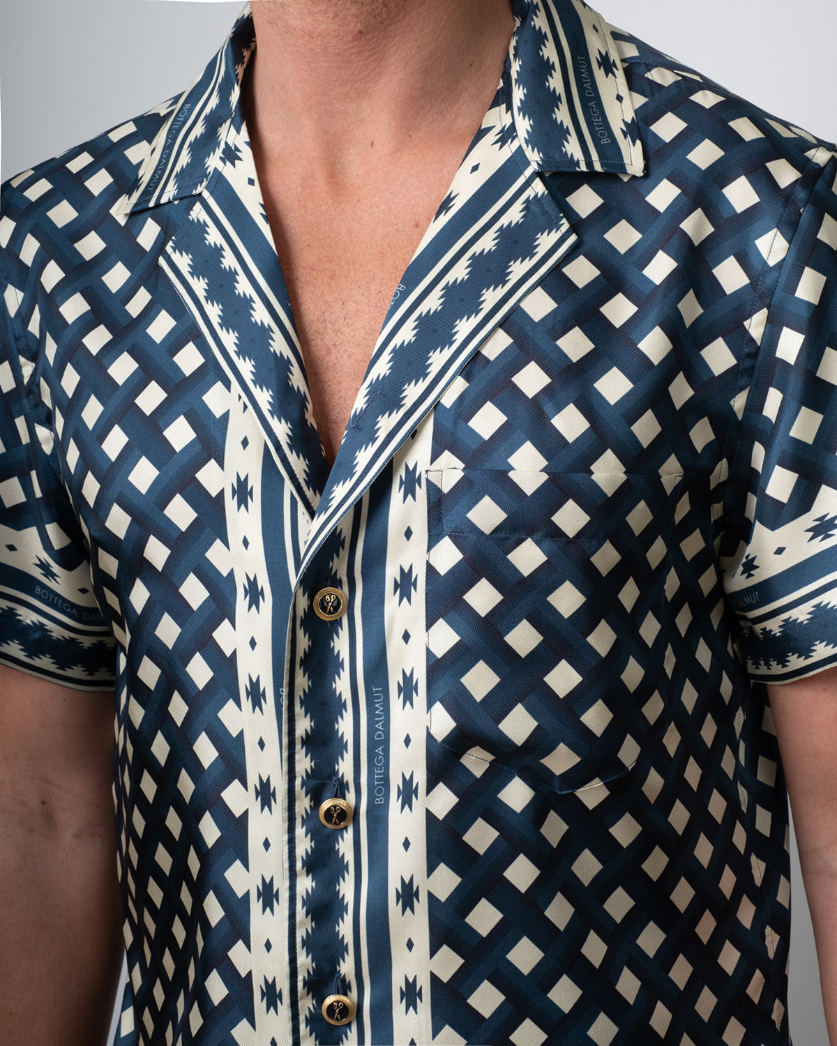 BOARD GREEN HOUSE SHIRT