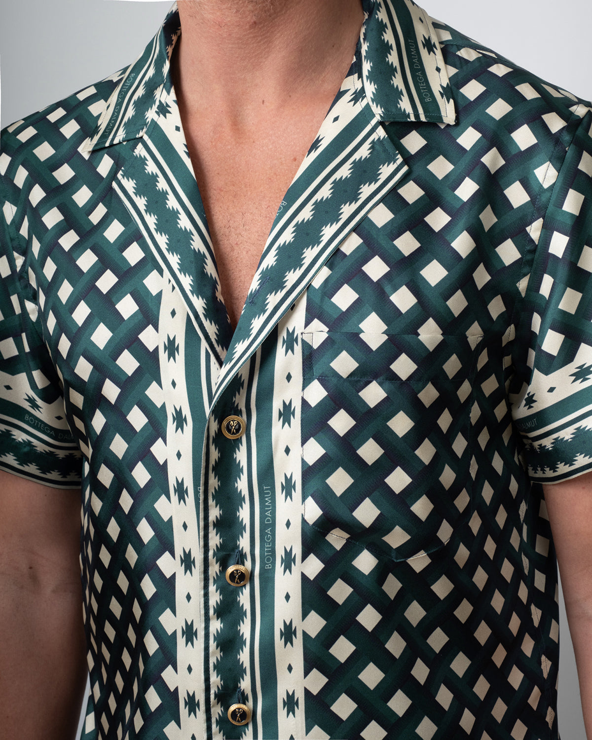 BOARD GREEN HOUSE SHIRT