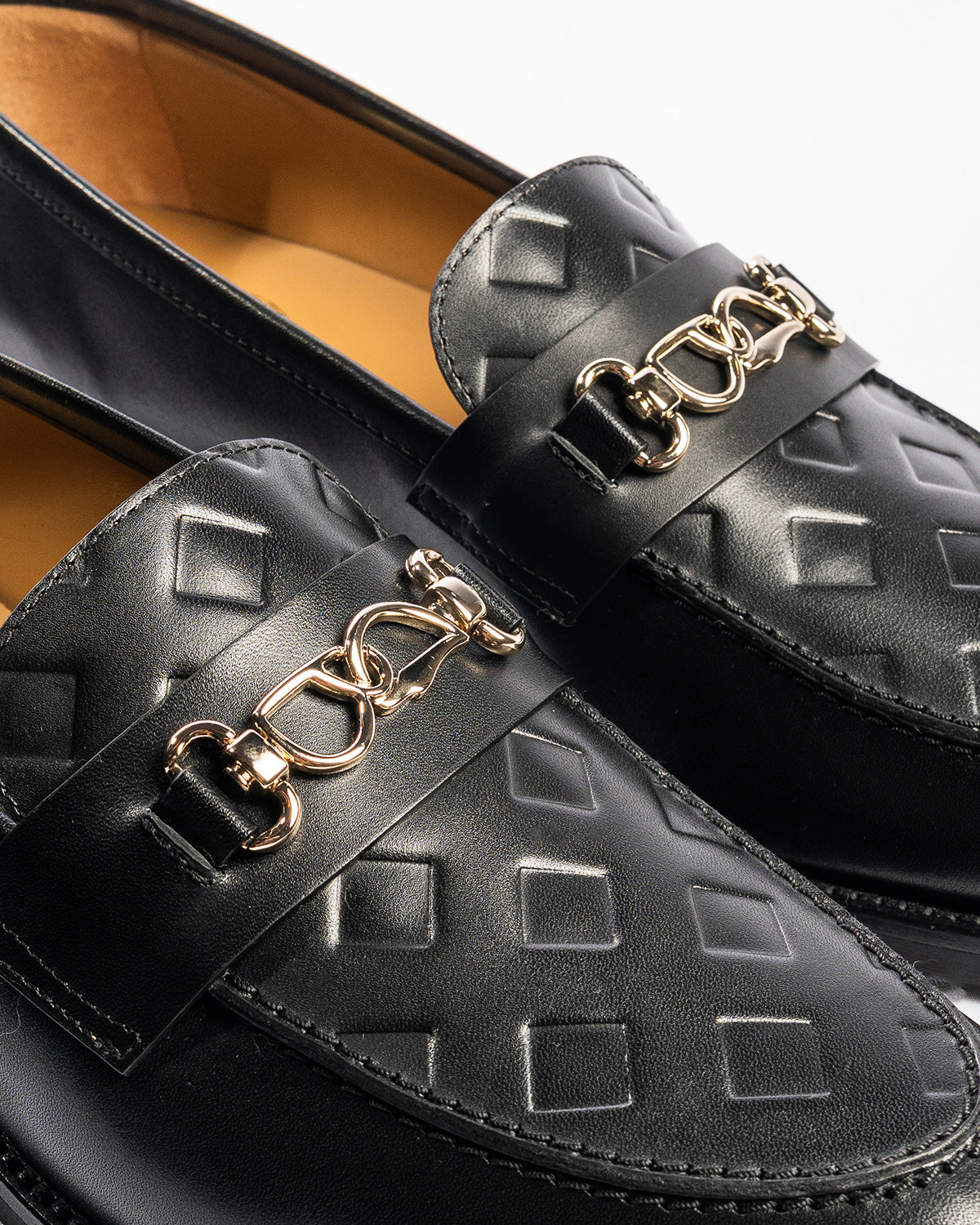 Butterfly Track moccasin