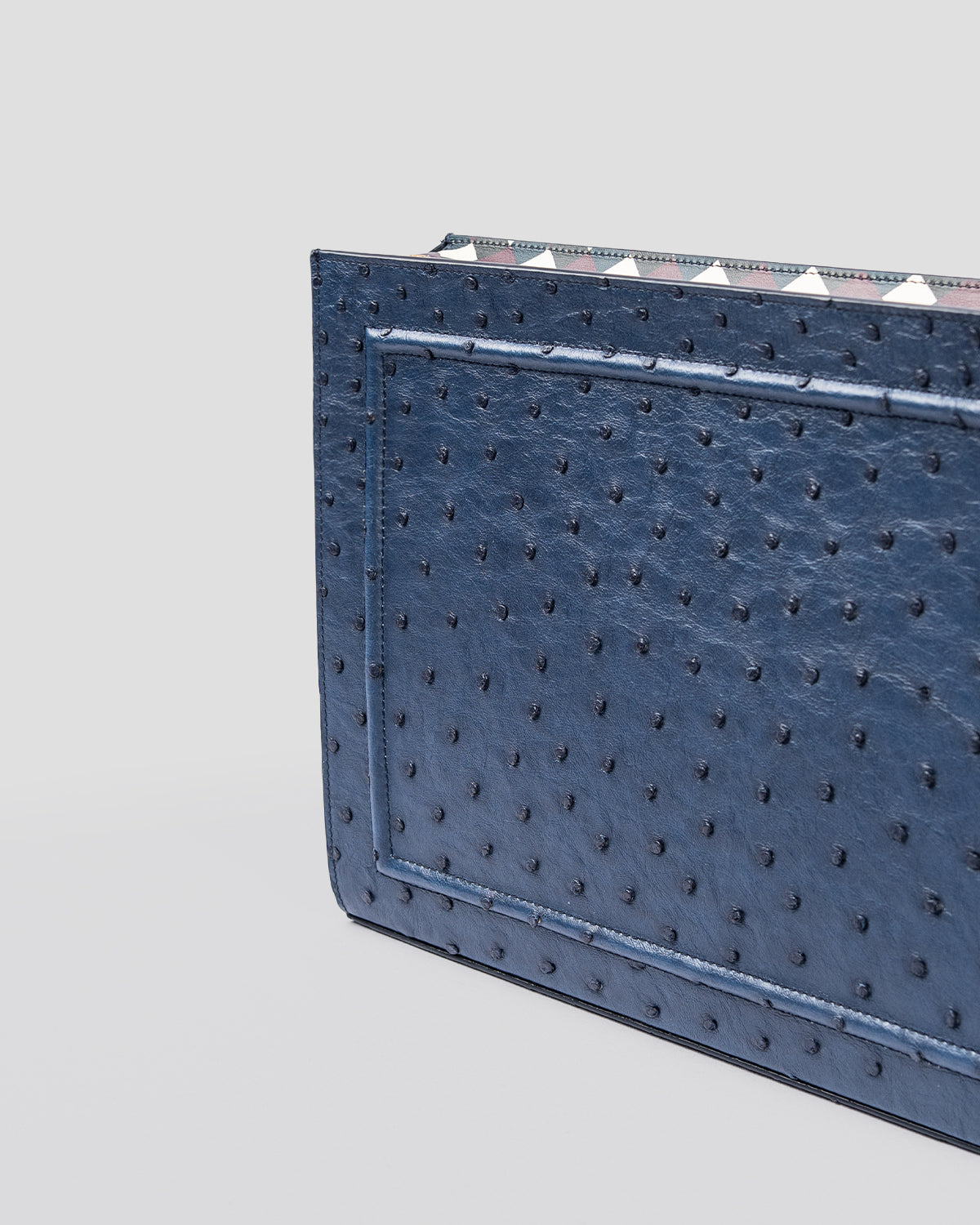 Travel pochette Struzzo Iris blue