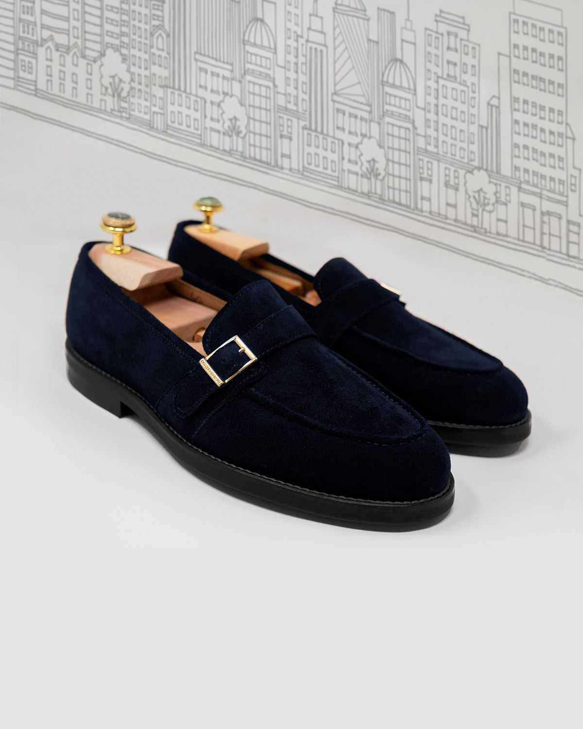 Monkfer in blue suede