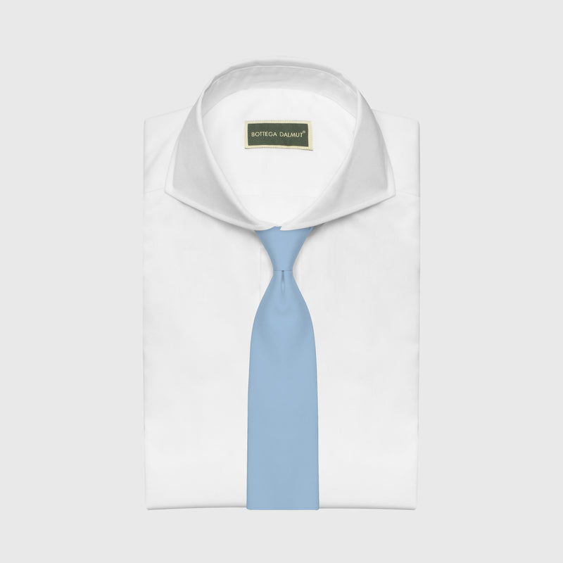 Sky blue wool gabardine tie