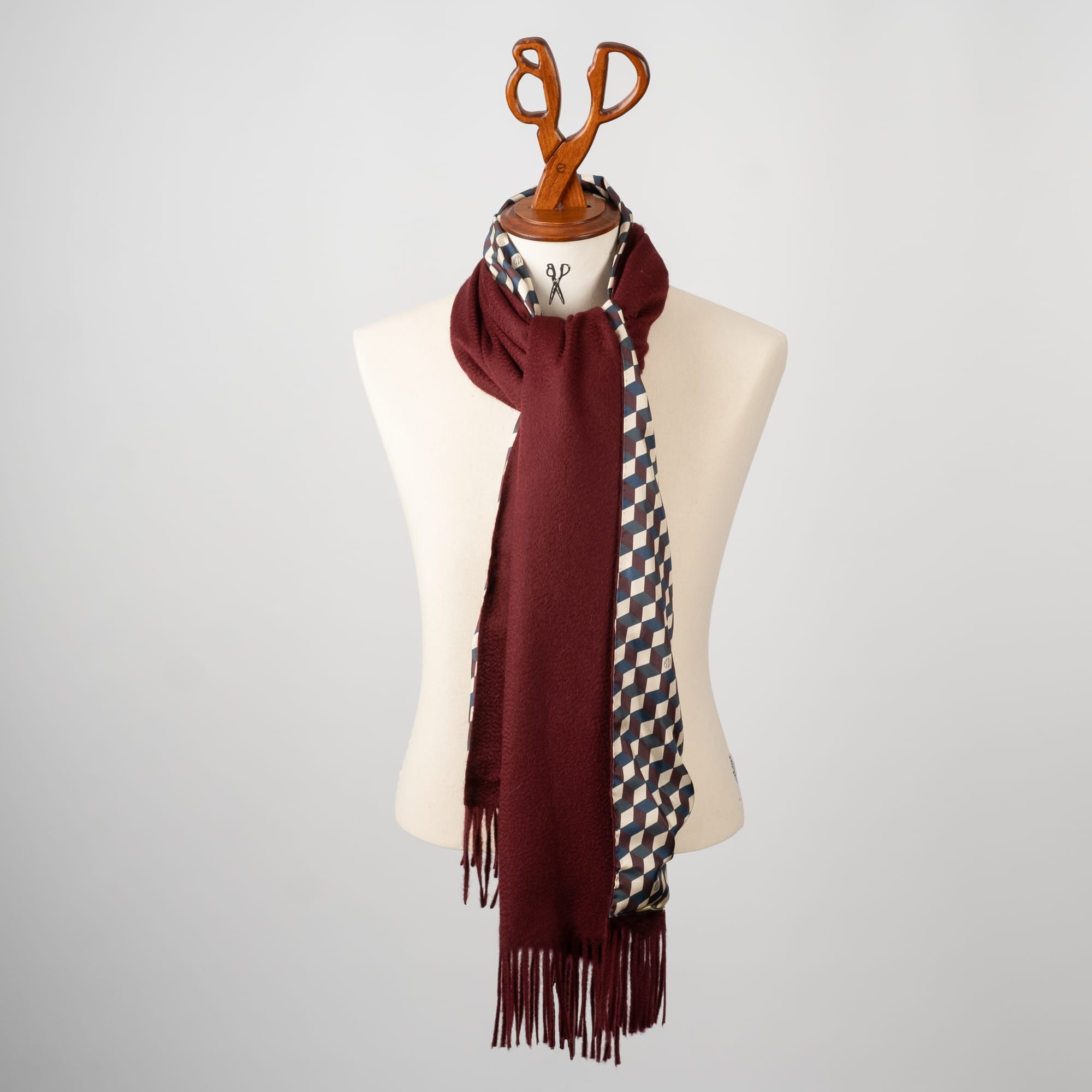 ZIBESILK BURGUNDY SCARF