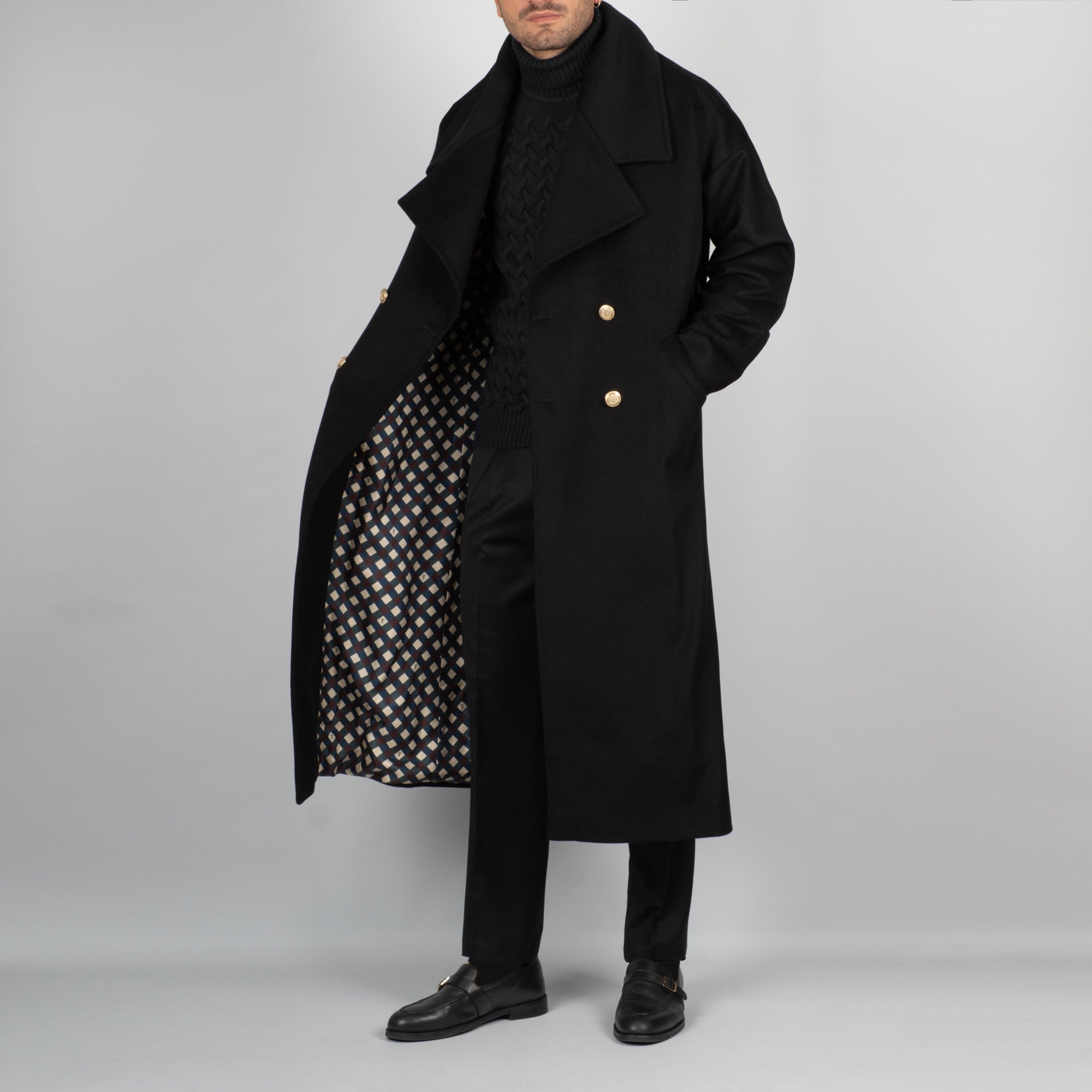 Delvi Black Coat